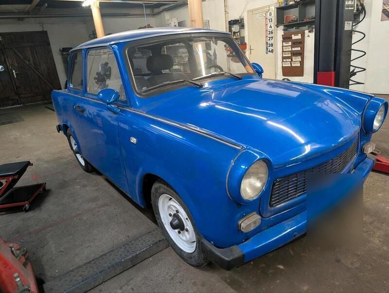 Blau Gebraucht 1987 Trabant 601 Limousine | 4.800 € - Bild 1/4