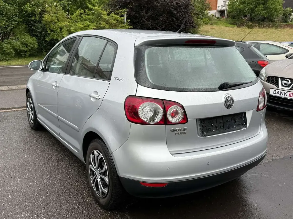 Gebraucht VW Golf V 102 PS (75 kW) 2007 Silber Limousine