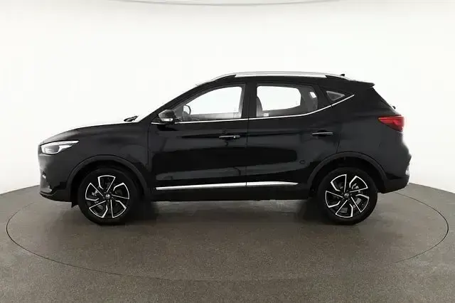 Gebraucht MG ZS Luxury 111 PS (81 kW) 2024 Pebbleblackmet. SUV
