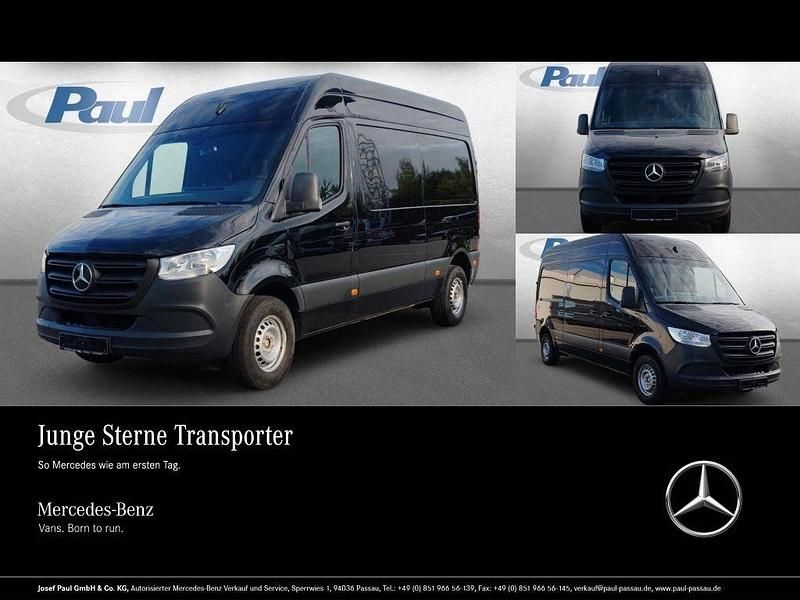 Tiefschwarz Gebraucht 2023 Mercedes E-Sprinter Van | 28.441 € (Fairer Preis) - Bild 1/4