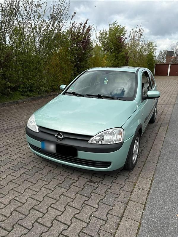 Second-hand Opel Corsa 75 CP (55 kW) 2000 Hatchback