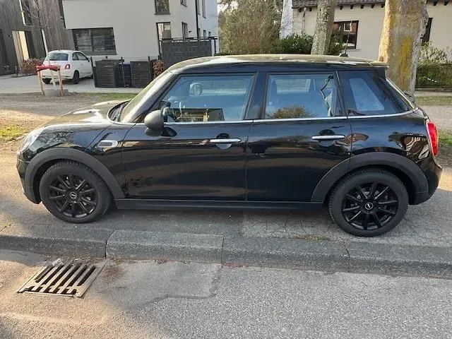 Usata Mini ONE 102 CV (75 kW) 2015 Nero Utilitaria