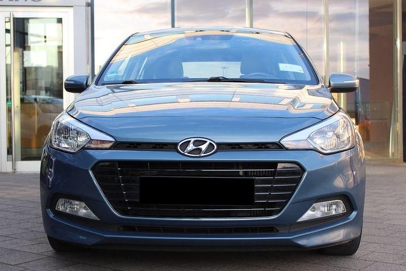Gebraucht Hyundai i20 Active 101 PS (74 kW) 2018 Blau Limousine