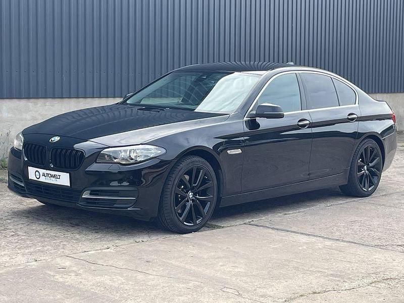 Gebraucht BMW 520 Performance 190 PS (139 kW) 2015 Schwarz Limousine