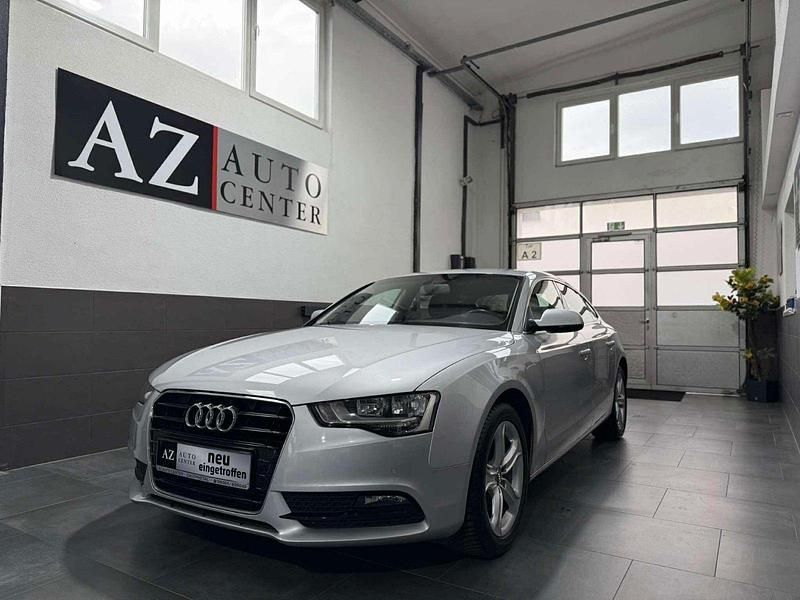 Silber Gebraucht 2012 Audi A5 Sportback Business Coupé | 12.850 € (Fairer Preis) - Bild 1/4