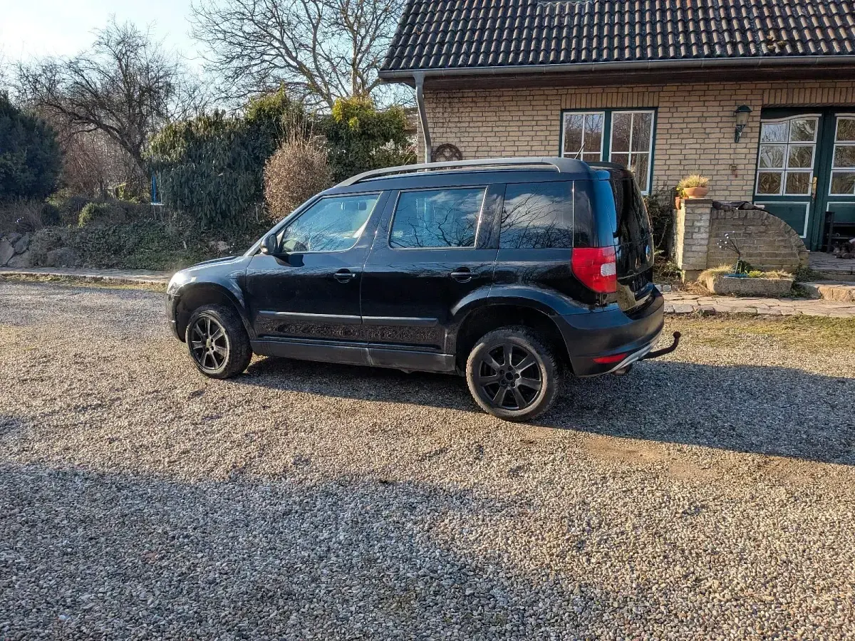 Gebraucht Skoda Yeti 160 PS (117 kW) 2010 Schwarz SUV