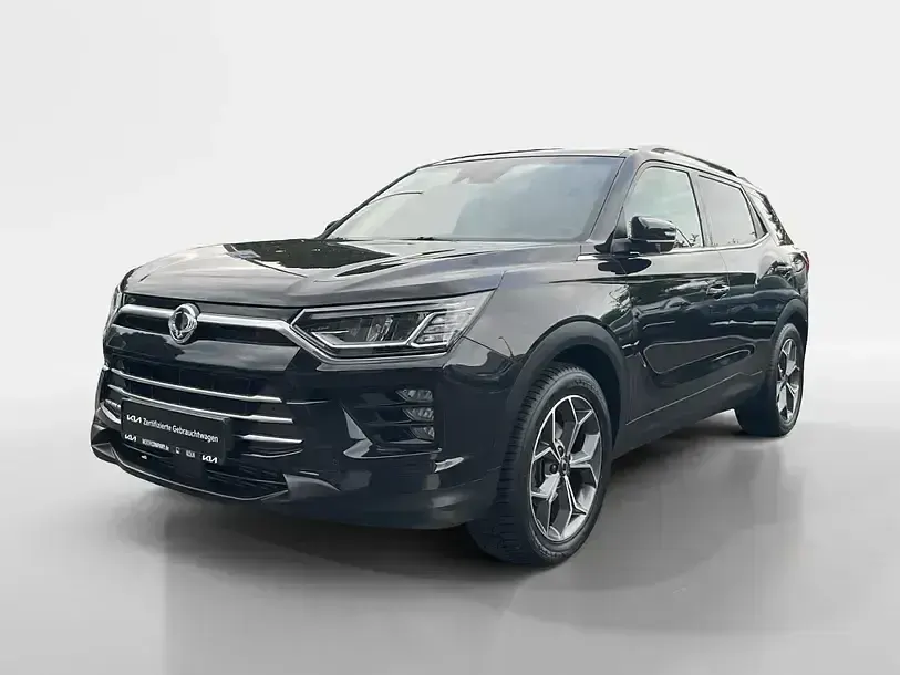 Gebraucht SsangYong Korando Sapphire 136 PS (100 kW) 2019 Schwarz SUV