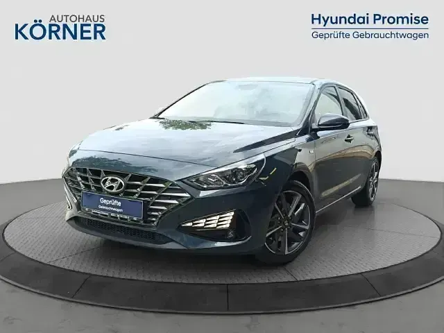 Gebraucht Hyundai i30 Trend 160 PS (117 kW) 2023 Grau Limousine