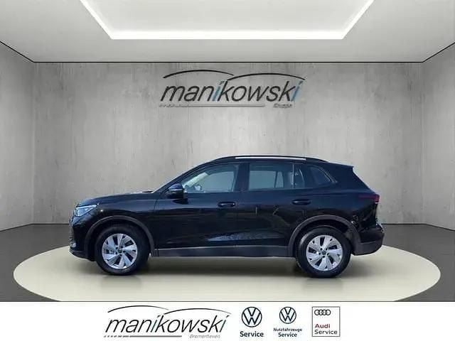 Second-hand VW Tiguan 131 CP (96 kW) 2025 Negru SUV