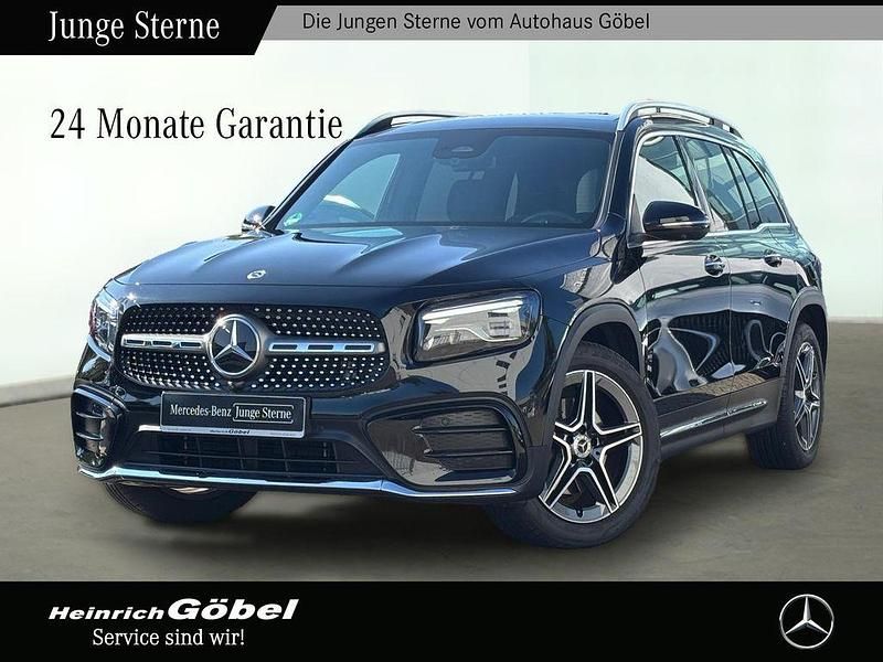 Schwarz Gebraucht 2024 Mercedes GLB200 AMG SUV | 51.990 € - Bild 1/4