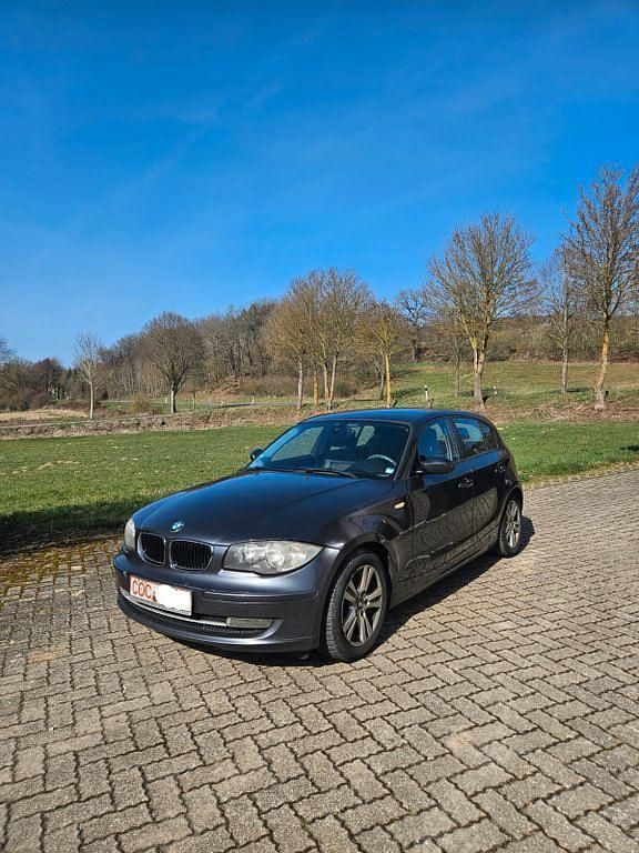 Gebraucht BMW 120 177 PS (130 kW) 2008 Grau Kleinwagen