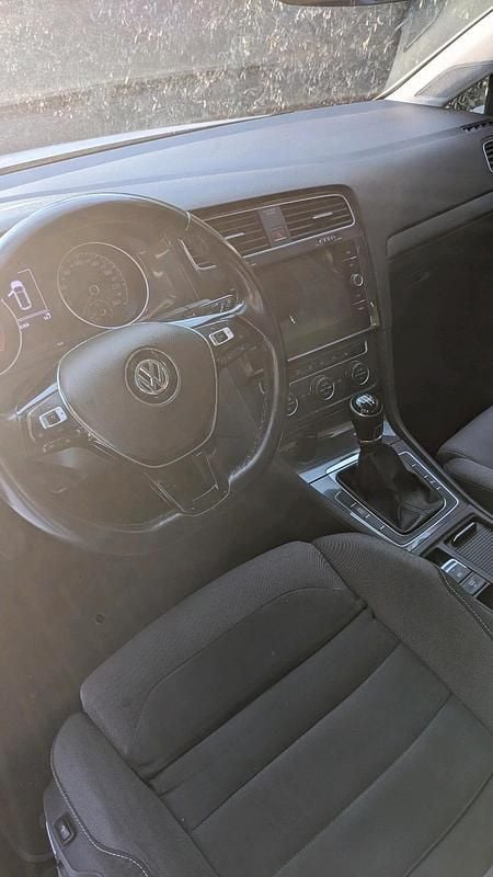 Gebraucht VW Golf VII 115 PS (84 kW) 2017 Weiß Kombi