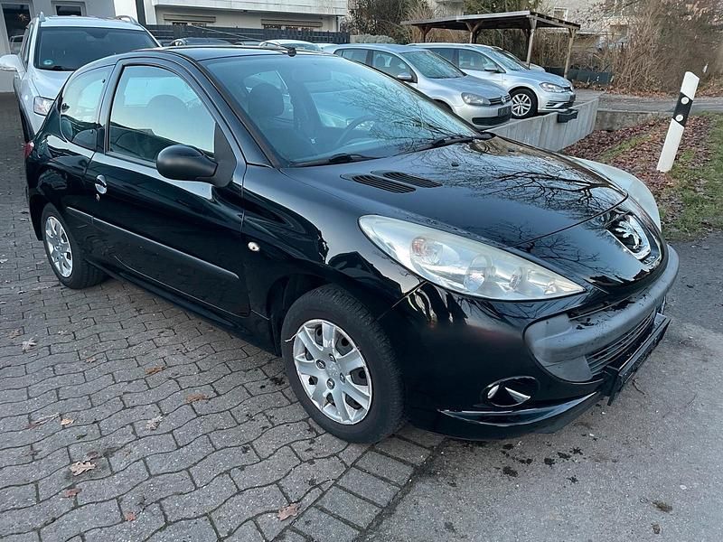 Gebraucht Peugeot 206 75 PS (55 kW) 2009 Schwarz Kleinwagen