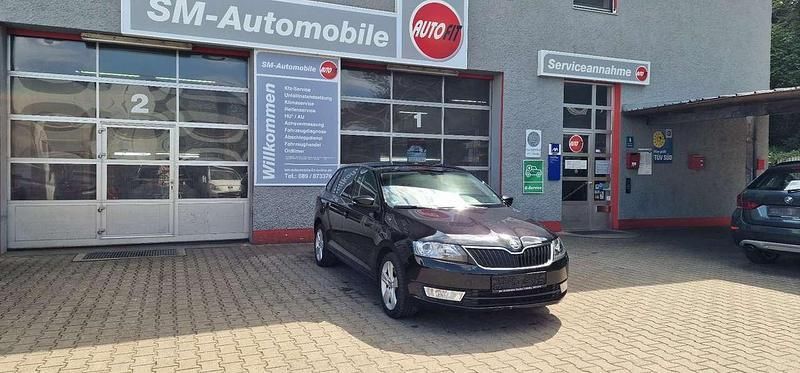 Cerna magic/black magic Gebraucht 2017 Skoda Rapid Joy Kleinwagen | 12.980 € (Fairer Preis) - Bild 1/4
