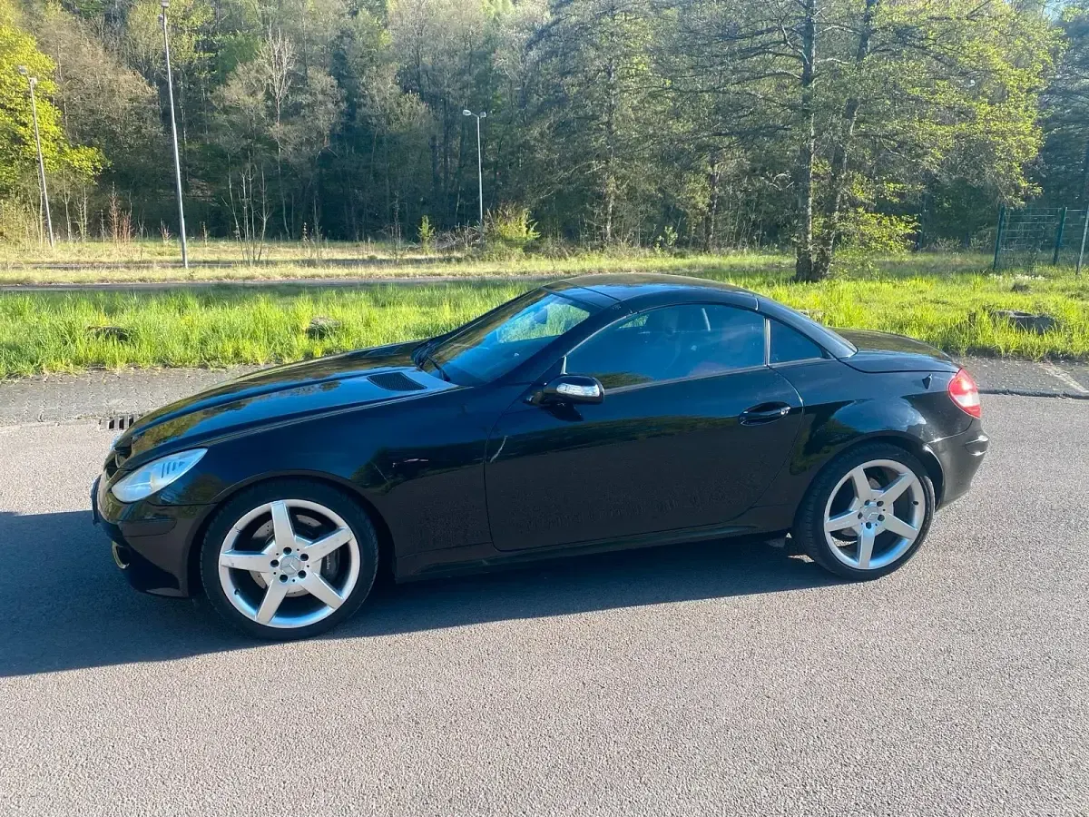 Gebraucht Mercedes SLK350 272 PS (200 kW) 2004 Schwarz Cabrio