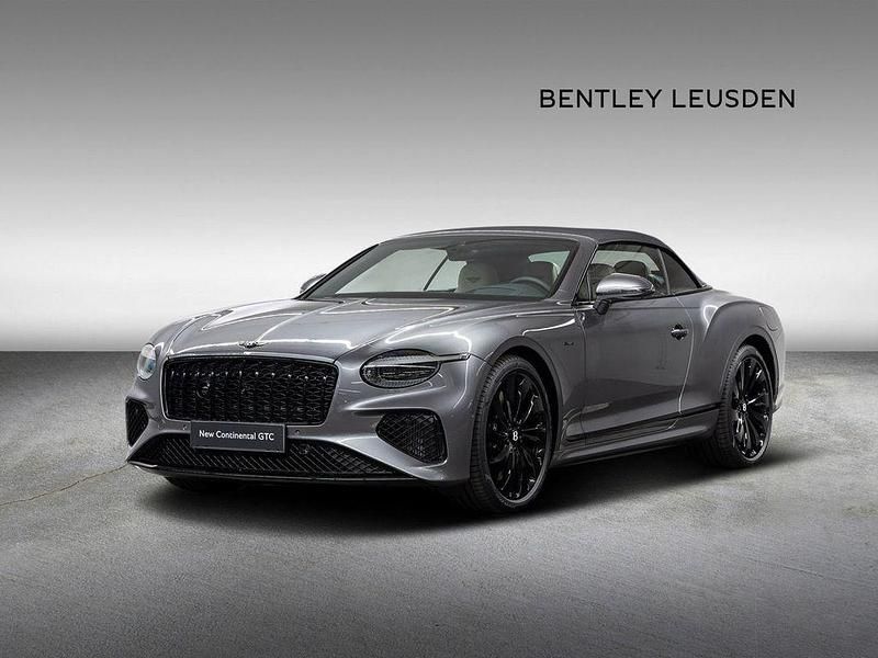 Second-hand Bentley Continental 2026 Gri Cabrio