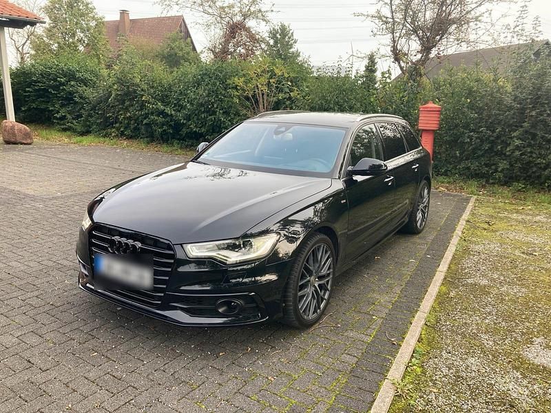 Schwarz Gebraucht 2014 Audi A6 S-Line Kombi | 19.999 € - Bild 1/4