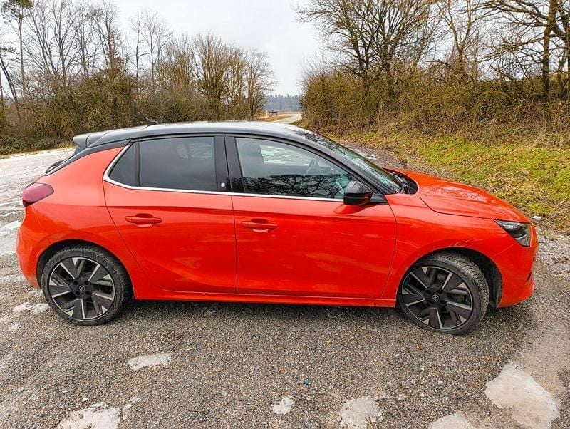 Gebraucht Opel Corsa-e Elegance 100 kW (136 PS) 2020 Orange Kleinwagen