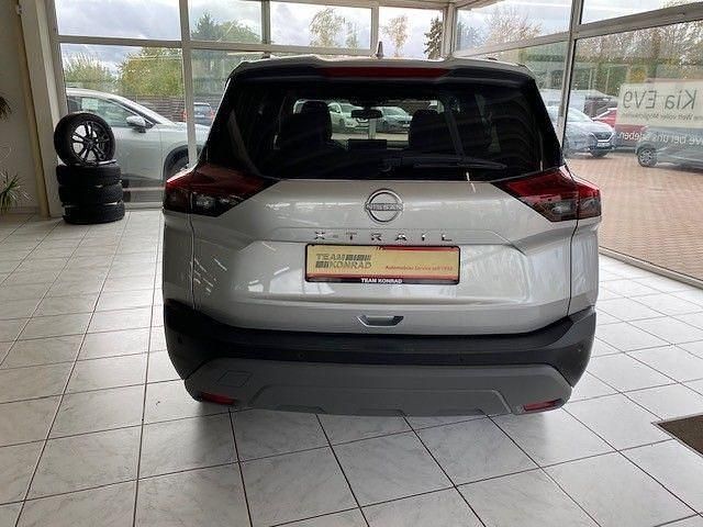 Neu Nissan X-Trail N-Connecta 163 PS (119 kW) 2026 Silber SUV