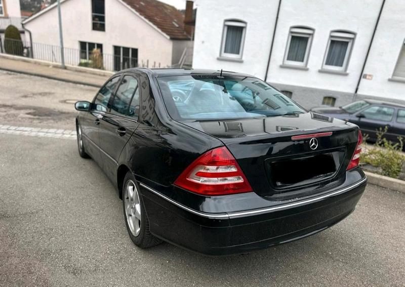 Gebraucht Mercedes C230 204 PS (150 kW) 2005 Schwarz Limousine