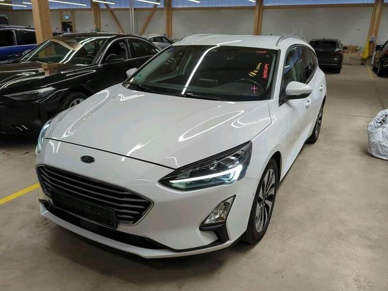 Gebraucht Ford Focus Cool & Connect 120 PS (88 kW) 2020 Weiß Kombi