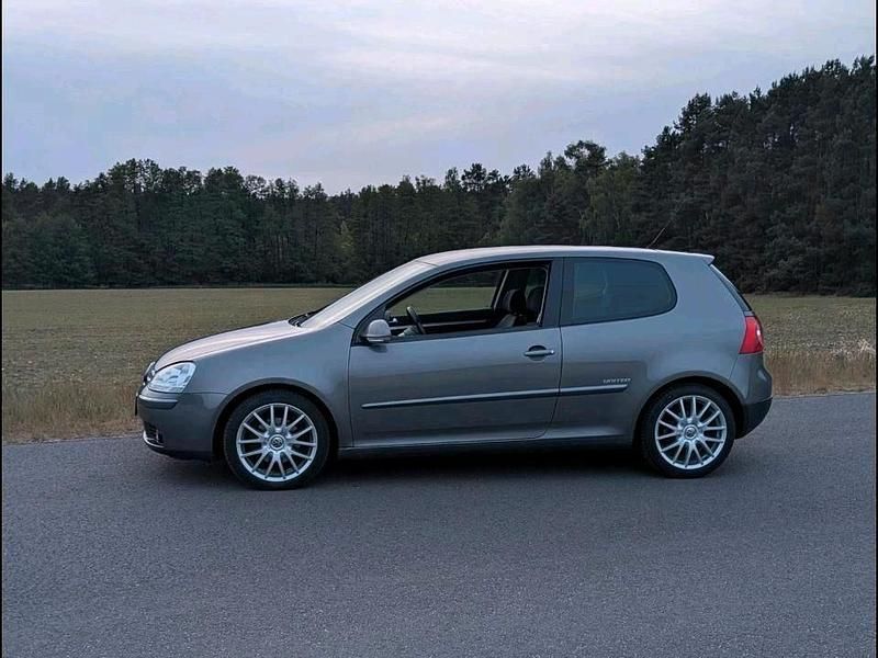 Gebraucht VW Golf V United 80 PS (58 kW) 2008 Grau Kleinwagen