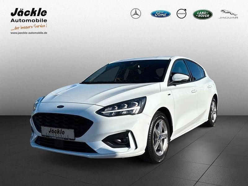 Frozen white Gebraucht 2021 Ford Focus ST-Line Limousine | 18.950 € (Fairer Preis) - Bild 1/4