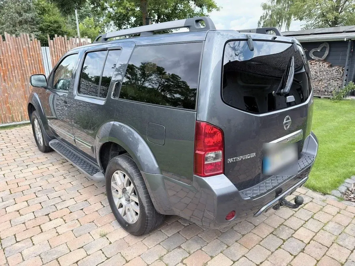 Gebraucht Nissan Pathfinder 231 PS (169 kW) 2013 Grau SUV