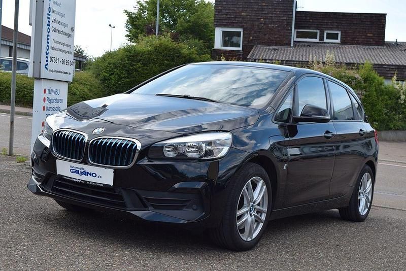 Gebraucht BMW 225 136 PS (100 kW) 2018 Schwarz Kombi