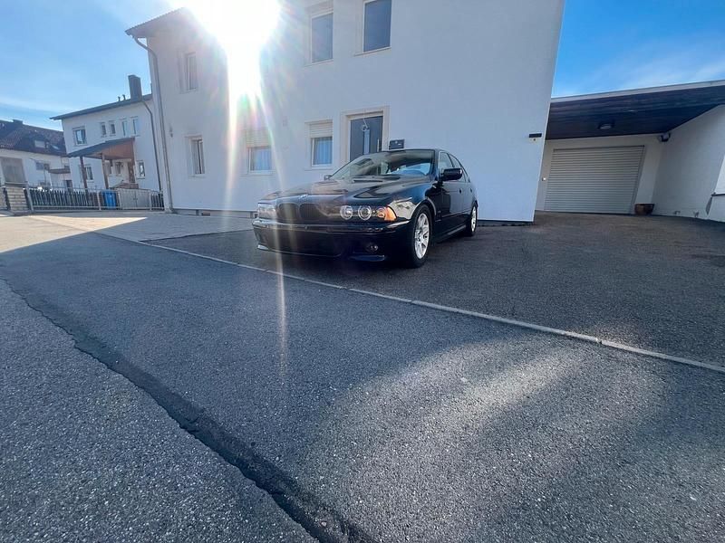 Schwarz Gebraucht 2002 BMW 530 M Sport Limousine | 3.500 € (Superpreis) - Bild 1/4