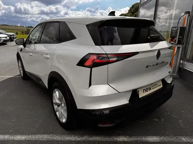 Gebraucht Renault Symbioz Evolution 143 PS (105 kW) 2025 Perlmutt weiß metallic SUV