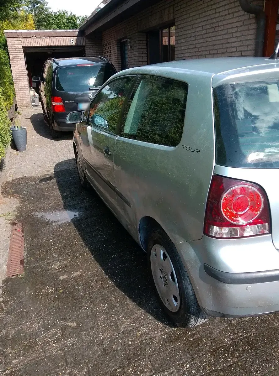 Gebraucht VW Polo 63 PS (46 kW) 2007 Silber Kleinwagen