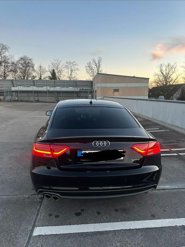 Schwarz Gebraucht 2016 Audi A5 S-Line Limousine | 15.500 € (Guter Preis) - Bild 1/4