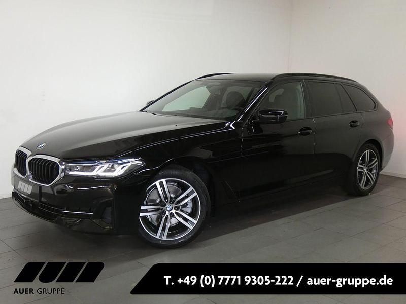 Schwarz Gebraucht 2021 BMW 520 Kombi | 27.490 € (Fairer Preis) - Bild 1/4