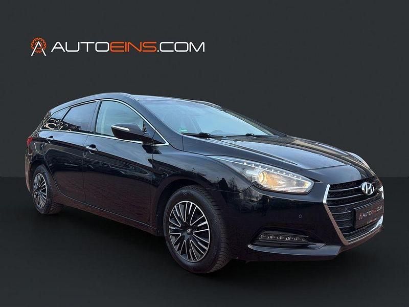 Schwarz Gebraucht 2017 Hyundai i40 Trend Limousine | 13.500 € (Fairer Preis) - Bild 1/4