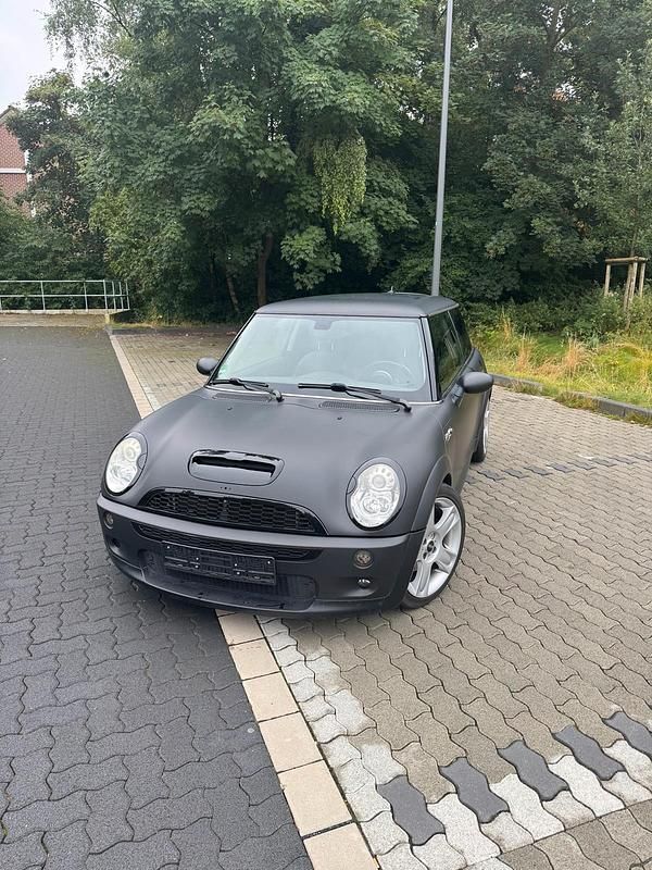 Schwarz Gebraucht 2007 Mini John Cooper Works Kleinwagen | 3.900 € (Fairer Preis) - Bild 1/4
