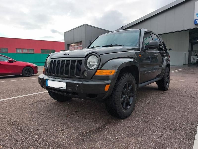 Schwarz Gebraucht 2005 Jeep Cherokee SUV | 9.999 € (Teuer) - Bild 1/4