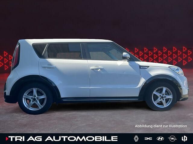 Gebraucht Kia Soul DREAM-TEAM Edition 136 PS (100 kW) 2016 Schneeweiss SUV
