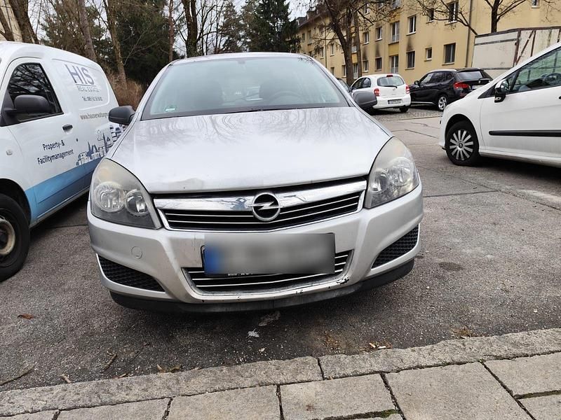 Gebraucht Opel Astra 116 PS (85 kW) 2009 Grau Kombi