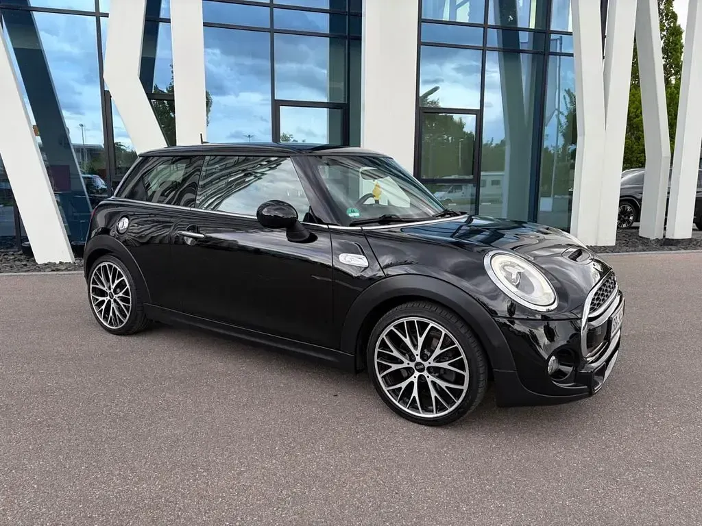 Używany Mini Cooper S 192 KM (141 kW) 2016 Czarny Hatchback