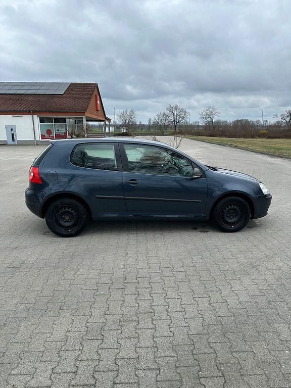 Gebraucht VW Golf V Comfortline 80 PS (58 kW) 2007 Limousine