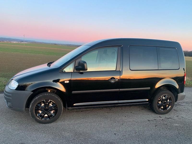 Gebraucht VW Caddy 75 PS (55 kW) 2010 Schwarz Van / Kleinbus
