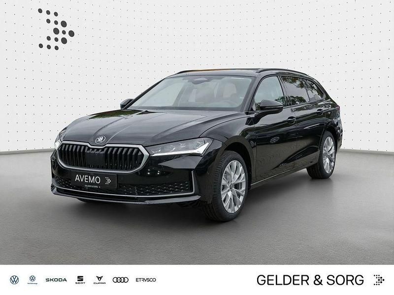 Onyxschwarz metallic Neu 2025 Skoda Superb Selection Kombi | 55.990 € (Teuer) - Bild 1/4