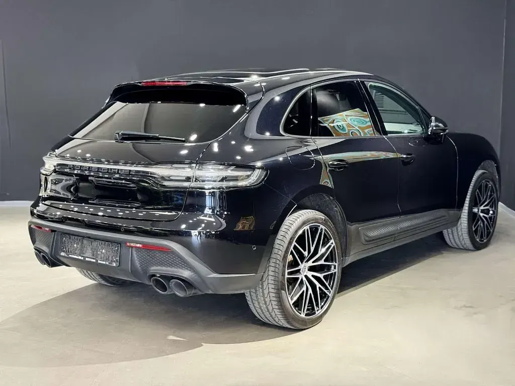 Używany Porsche Macan 265 KM (194 kW) 2022 Czarny SUV