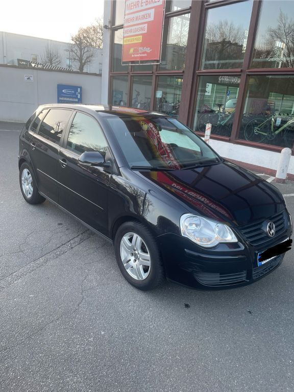 Schwarz Gebraucht 2006 VW Polo Comfortline Limousine | 1.790 € (Fairer Preis) - Bild 1/4