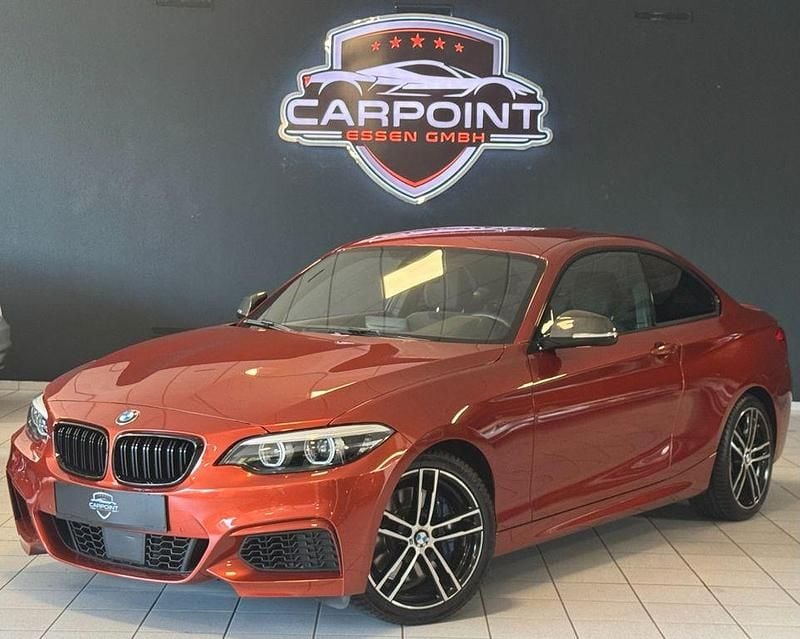 Orange Gebraucht 2018 BMW M240 M Sport Coupé | 32.900 € (Guter Preis) - Bild 1/4