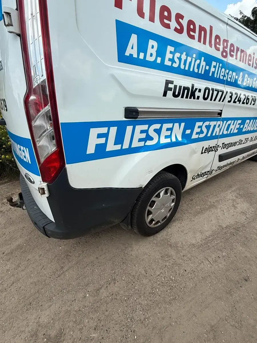 Gebraucht Ford Transit Custom 131 PS (96 kW) 2017 Weiß Van / Kleinbus