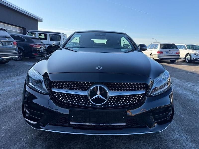 Gebraucht Mercedes C200 AMG 197 PS (144 kW) 2019 Schwarz/baltic black Cabrio