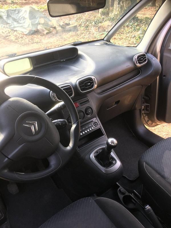 Gebraucht Citroën C3 95 PS (69 kW) 2011 Beige Van / Kleinbus