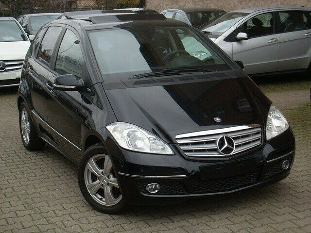 Schwarz metallic Gebraucht 2008 Mercedes A200 Avantgarde Van / Kleinbus | 5.990 € (Fairer Preis) - Bild 1/4